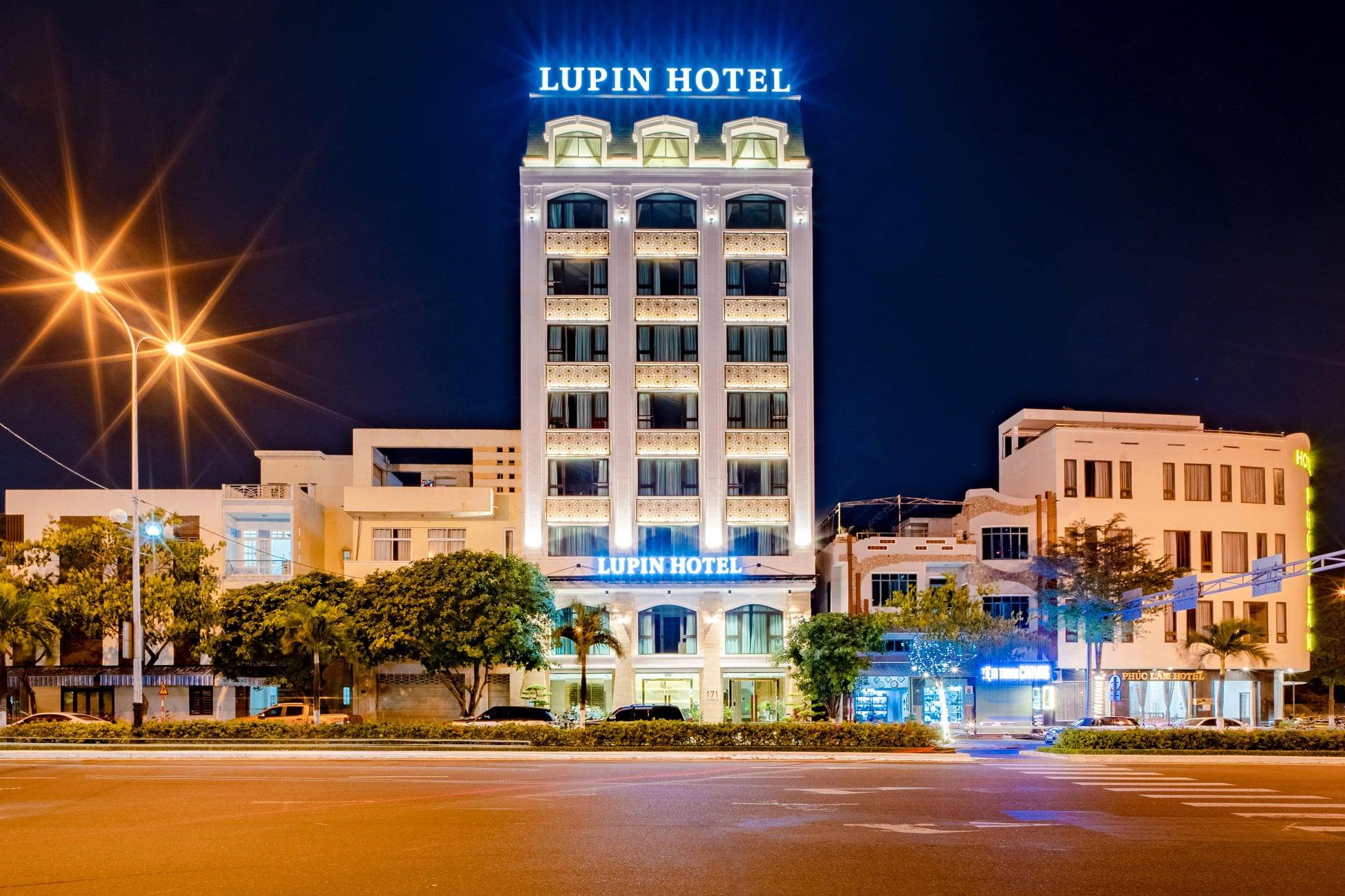 LUPIN HOTEL